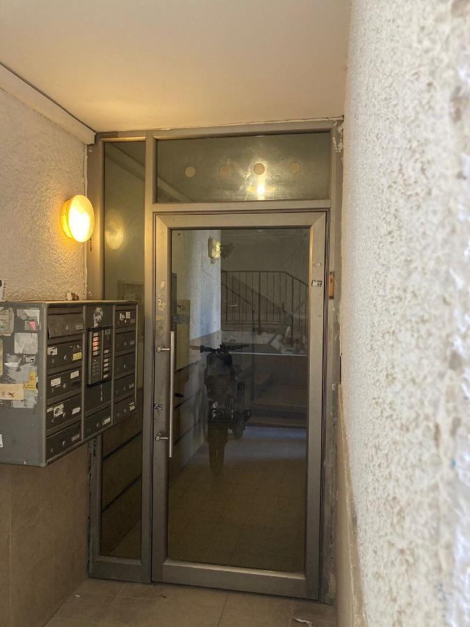 Bugrashov - Charming, Amazing & Quiet 2 Rooms Tel Aviv Exterior foto